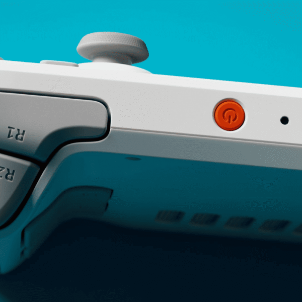 Valve Steam Deck OLED 1TB White Limited Edition - Image 3